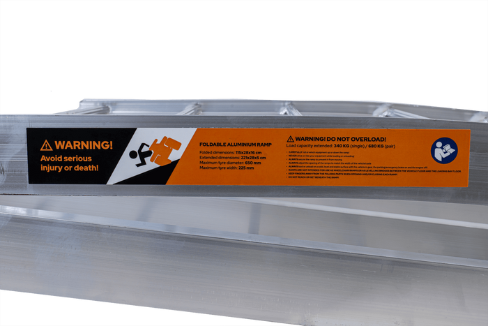 UNITRAILER ALR002 hopfällbar ramp aluminiumramp för släpvagn 221cm 340kg med rem